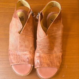 Sale 🌹Sofft Open-Toe Slingback Sandal in Cognac Brown